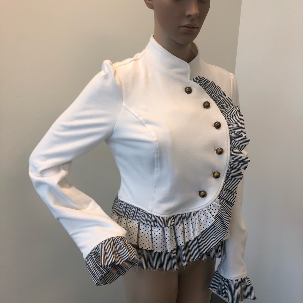 Charlotte Tarantola White cotton jacket.